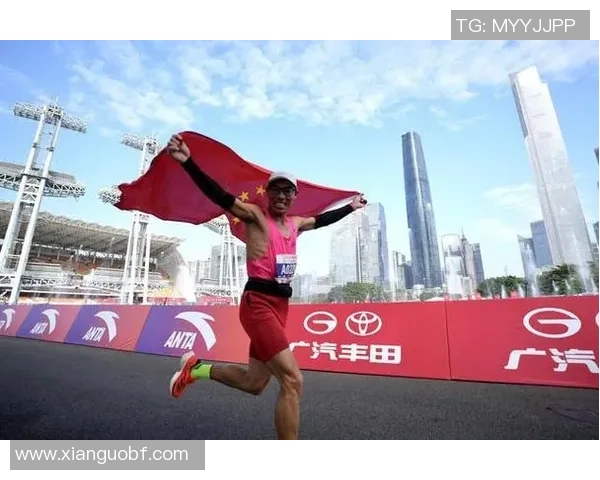 广州攀岩队在马拉松大满贯积分榜中以53分稳居第一名